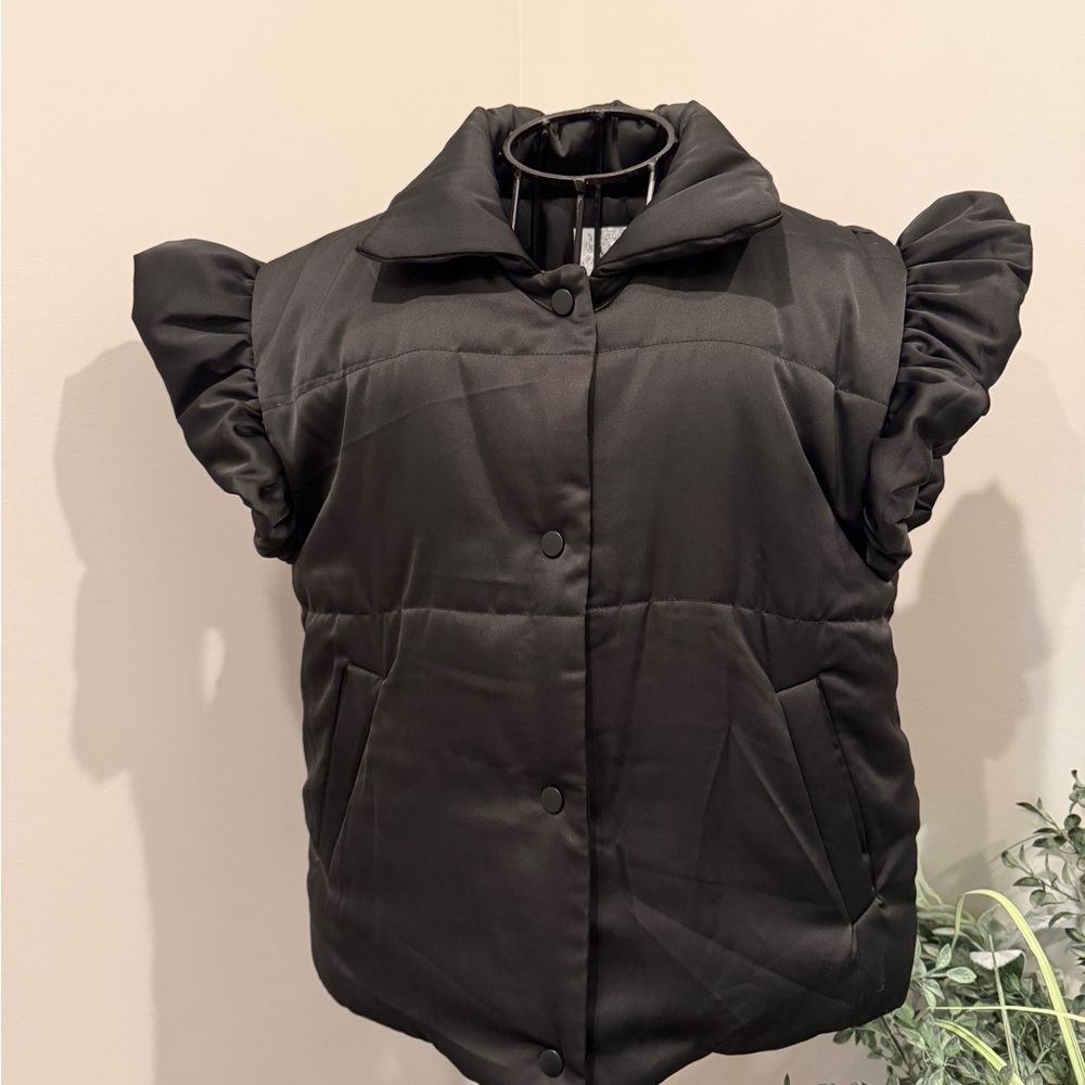 Altar'd State Black Puffer Vest with Ruffled Sleeves